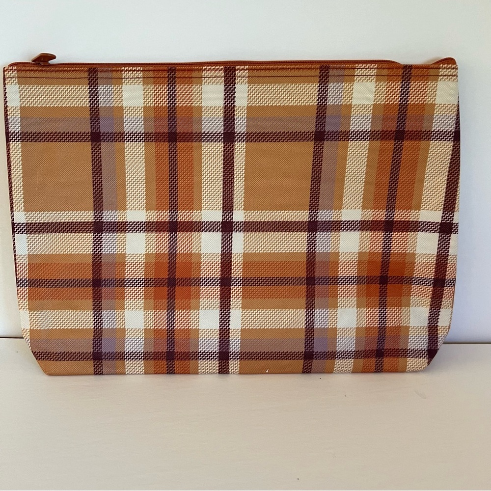 Thirty-one zipper pouch